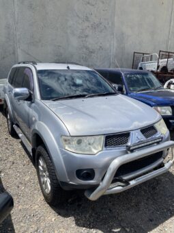 Mitsubishi Challenger PB full