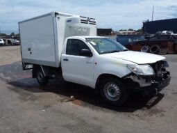 TOYOTA HILUX 2.7 LITRE AUTOMATIC PETROL WRECKING