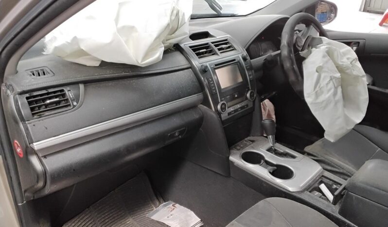 Wrecking 2013 Toyota Camry AVV50 H 2.5L Auto Hybrid Sedan | Stock No. W2090 full
