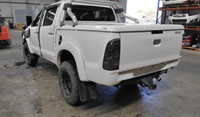 Wrecking 2011 Toyota Hilux 4×4 SR5 3.0L Manual Diesel Utility | Stock No. W2099 full