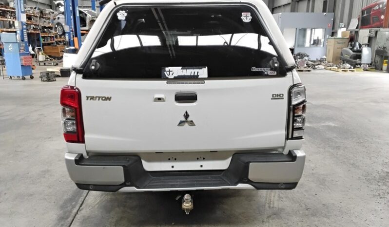 Wrecking 2021 Mitsubishi Triton MR 4×4 GLX 2.4L Auto Diesel Utility | Stock No. W2109 full