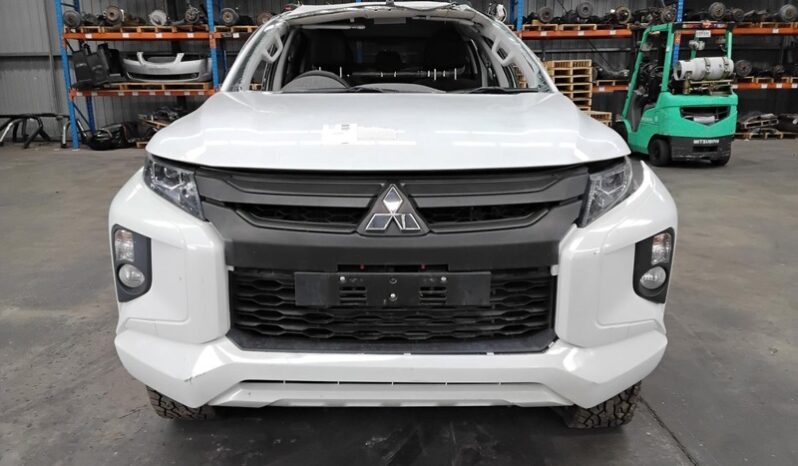 Wrecking 2021 Mitsubishi Triton MR 4×4 GLX 2.4L Auto Diesel Utility | Stock No. W2109 full