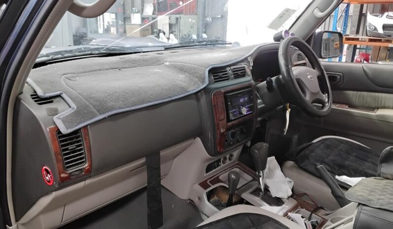 Wrecking 2004 Nissan Patrol Y61 ST 3.0L Auto Diesel Wagon | Stock No. W2139 full