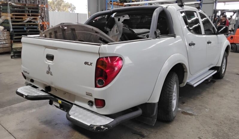 Wrecking 2012 Mitsubishi Triton MN 4×4 GLX 2.5L Manual Diesel Utility | Stock No. W2126 full