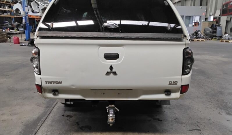 Wrecking 2012 Mitsubishi Triton MN 4×4 GLX 2.5L Manual Diesel Utility | Stock No. W2141 full