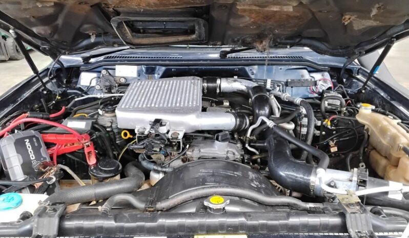 Wrecking 2004 Nissan Patrol Y61 ST 3.0L Auto Diesel Wagon | Stock No. W2139 full