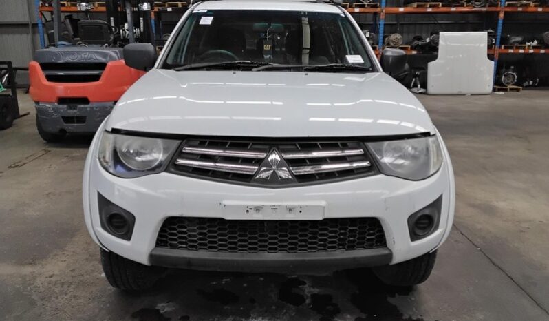 Wrecking 2012 Mitsubishi Triton MN 4×4 GLX 2.5L Manual Diesel Utility | Stock No. W2126 full