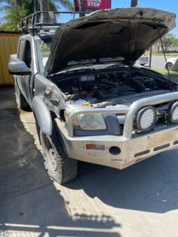 DRY CREEK WRECKERS-4/2008 MAZDA BT-50 UN 3LTR WEAT TURBO DIESEL MANUAL 4WD DUAL CAB GREY full