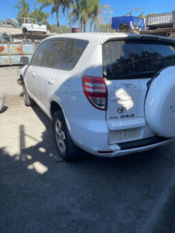 DRY CREEK WRECKERS – 10/2011 TOYOTA RAV 4 ACA38R 2.4LTR MANUAL PETROL FWD WHITE full