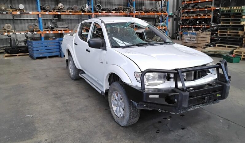 Wrecking 2013 Mitsubishi Triton 4×4 GL-R 2.5L Auto Diesel Utility | Stock No. W2190 full