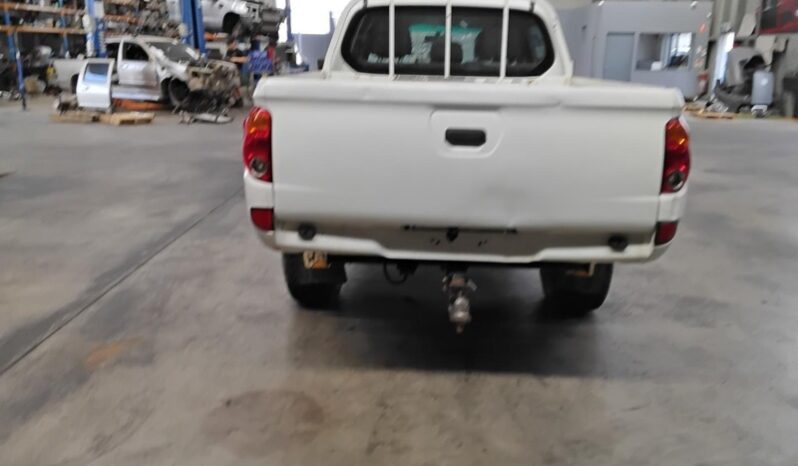 Wrecking 2013 Mitsubishi Triton MN 4×4 GLX 2.5L Manual Diesel Utility | Stock No. W2204 full