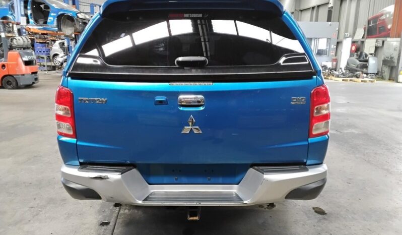 Wrecking 2016 Mitsubishi Triton MQ 4×4 GLS 2.4L Auto Diesel Utility | Stock No. W2210 full