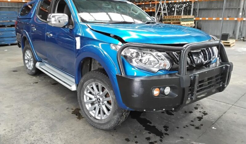 Wrecking 2016 Mitsubishi Triton MQ 4×4 GLS 2.4L Auto Diesel Utility | Stock No. W2210 full