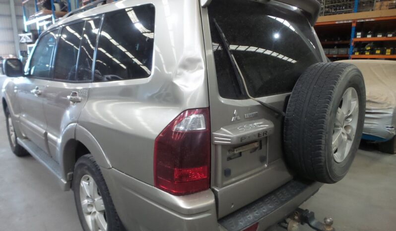 PAJERO WRECKING full