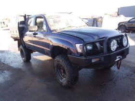 TOYOTA HILUX 3.4 V6 MANUAL ENGINE WRECKING