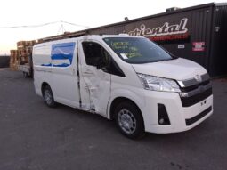 TOYOTA HIACE DIESEL AUTOMATIC WRECKING