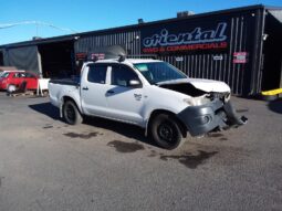 TOYOTA HILUX 2.7 MANUAL PETROL WRECKING