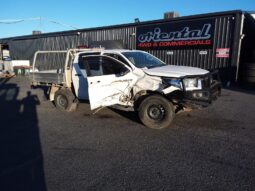 TOYOTA HILUX 2.8 MANUAL DIESEL WRECKING