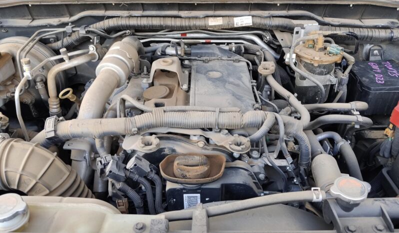 WRECKING NISSAN NAVARA D23 2017 full